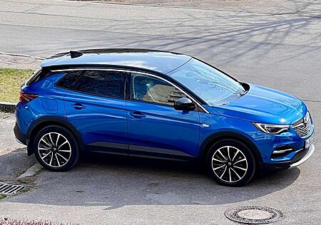 Opel Grandland X Plug-in-Hybrid 4 1.6 DI Start/Stop Aut