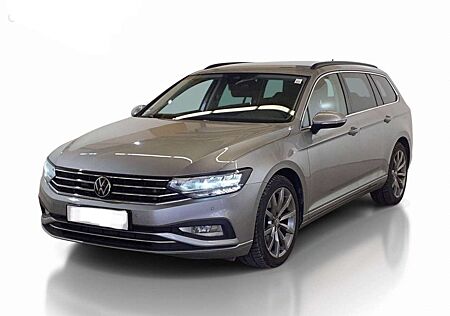 VW Passat Variant Volkswagen Business LED ACC AHK Sportsitze