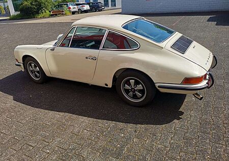 Porsche 911 E Ölklappe