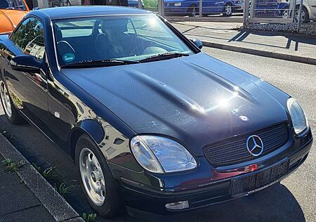 Mercedes-Benz SLK 200