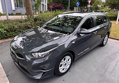 Kia Cee'd Ceed / SW 1.5 T-GDI DCT7 OPF Vision sofort Verfügbar