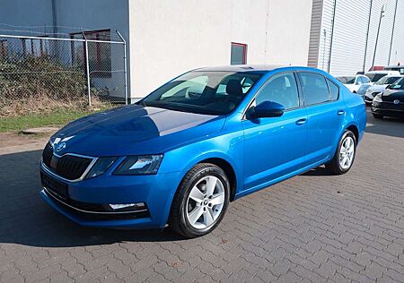 Skoda Octavia Lim. Style/Klima/PDC/Kamera/1 Hand/Navi