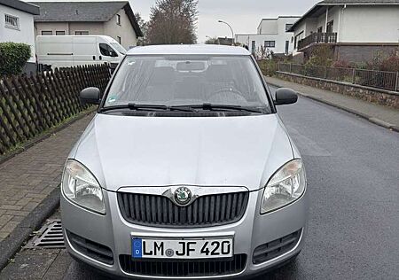 Skoda Fabia 1.2 HTP - 60 PS - TÜV 05/2027