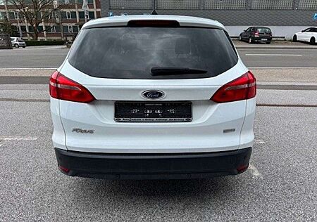 Ford Focus Turnier Titanium