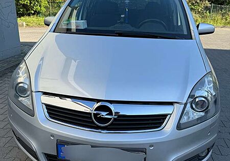 Opel Zafira 2.2 Automatik