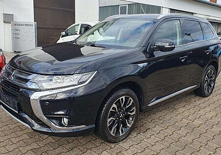 Mitsubishi Outlander TOP