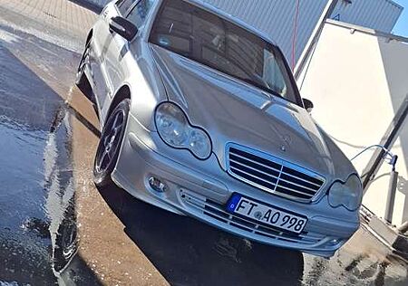 Mercedes-Benz C 180 Kompressor Classic