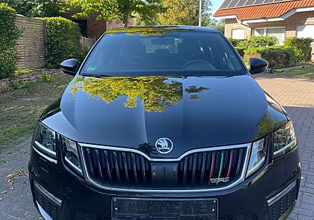 Skoda Octavia Combi 2.0 TDI DSG RS