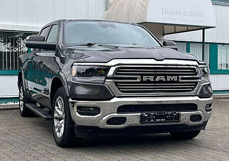 Dodge RAM 1500 5.7l V8 4x4 Laramie Crew Cab, LED, Memory