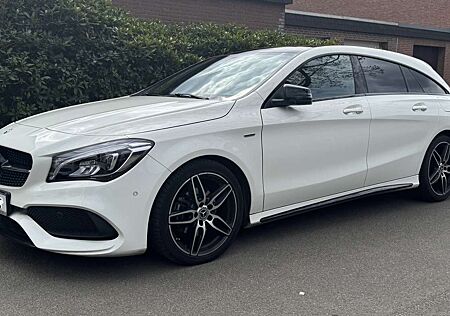 Mercedes-Benz CLA 200 CDI / d (117.908) Edition AMG Line Pano