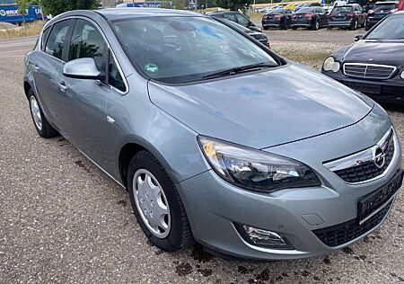 Opel Astra 1.6 Selection