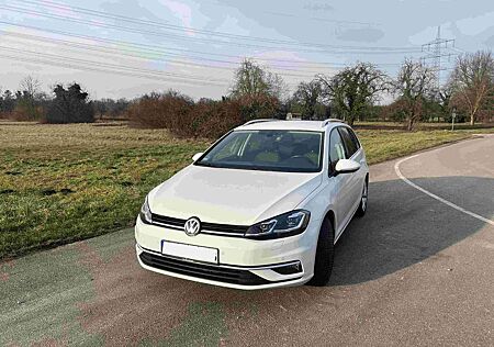 VW Golf Variant Volkswagen 1.5 TSI ACT (BlueMotion Tech) DSG Hig