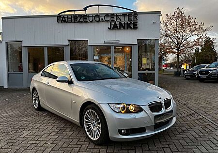 BMW 325 i Coupe