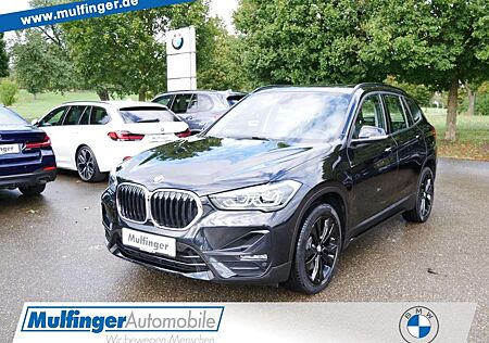 BMW X1 xDrive 25d Sport Line Navi Pano SHZ LED PaAs DA