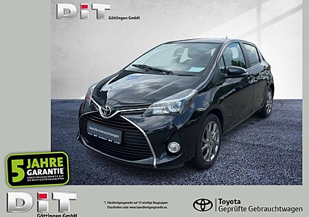 Toyota Yaris 1.3 Club Alcantara+Navi+Pano+SD+SHZ
