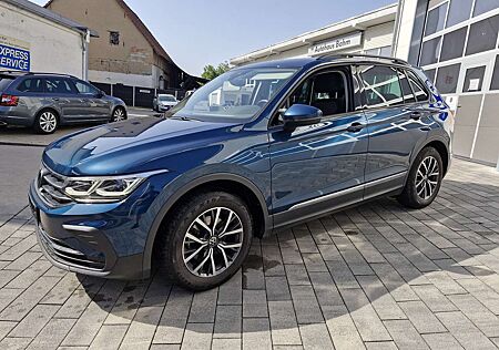 VW Tiguan Volkswagen Life,AHK,RKF,LED