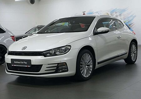 VW Scirocco Volkswagen 1.4 TSI R-LINE/XENON/NAVI/2.HD/U-FREI!