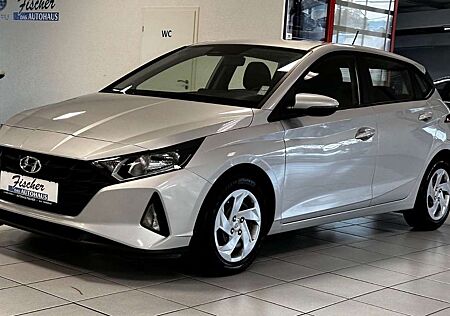 Hyundai i20 1.2 MPI 85PS Pure