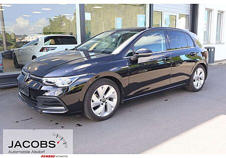 VW Golf Volkswagen VIII 1.5 TSI Style Navi,Matrix,PDC,ACC