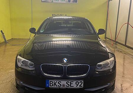 BMW 318i 318 Coupe LCI