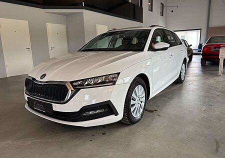 Skoda Octavia Combi 2.0 TDI PDC/LED/Temp/Navi