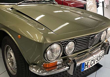 Alfa Romeo 2000 BERTONE zum WINTERPREIS 1Hand