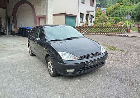 Ford Focus 1.6 16V Ghia