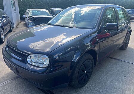 VW Golf Volkswagen 4 IV 1.4 Euro4 Klima 5-Türer *Tüv 04/2026*