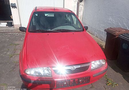 Mazda 121 III / Ford Fiesta MK5 1999, Schlachtfest