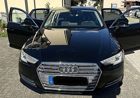 Audi A4 sport S-Tronic
