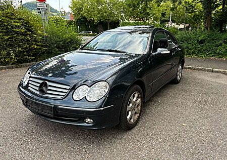 Mercedes-Benz CLK 200 Coupe Kompressor Elegance