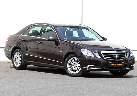 Mercedes-Benz E 350 CGI AUTOM.°LEDER°ABSTANDS°TÜV NEU°GARANTIE