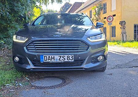 Ford Mondeo Turnier 2.0 TDCi Bi-Turbo PowerShift-Aut. Titanium