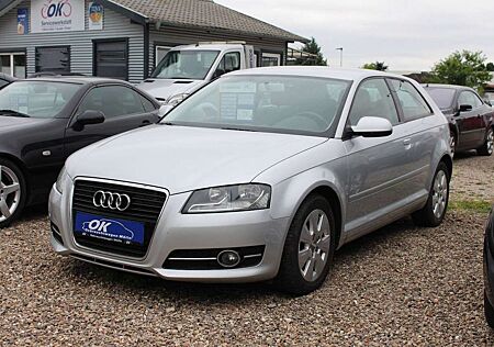 Audi A3 1.2 TFSI Attraction*S.Heft*SHZ*Klima*Tempomat