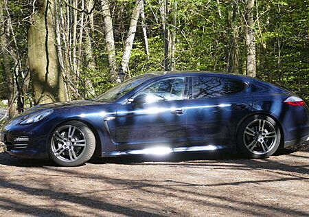 Porsche Panamera 4S PDK