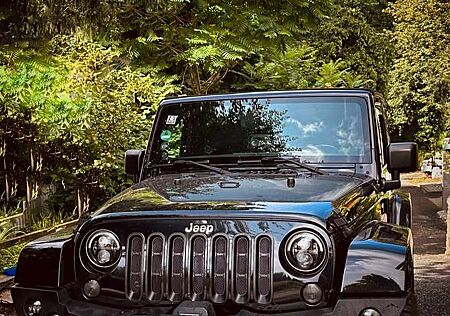 Jeep Wrangler Sahara