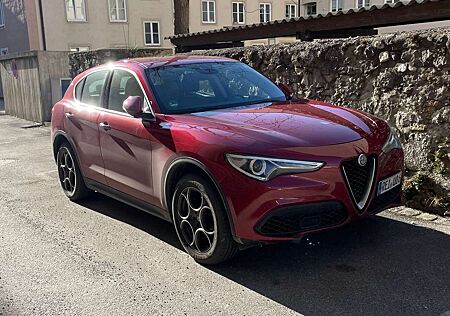 Alfa Romeo Stelvio 2.0 Turbo 16V AT8-Q4 First Edition