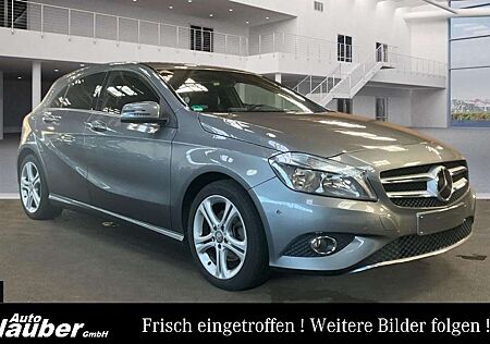 Mercedes-Benz A 180 BlueEff./Urban/Kamera/Teilleder/SHZ/1.Hand