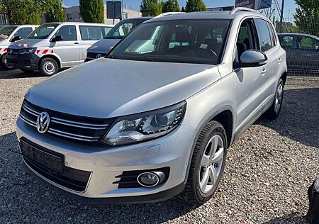 VW Tiguan Volkswagen Sport & Style BMT 4Motion PANO|XENON|AHK