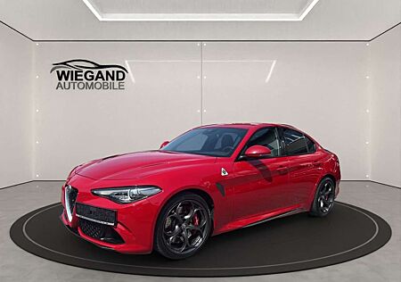 Alfa Romeo Giulia 2.9 V6 Bi-Turbo AT8 QUADRIFOGLIO+CONNECT