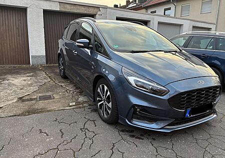 Ford S-Max ST-Line