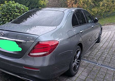 Mercedes-Benz E 43 AMG 4Matic (213.064)