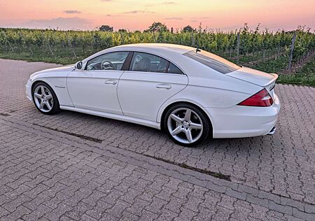 Mercedes-Benz CLS 55 AMG JAPAN REIMPORT NUR 105T KM TOP ZUSTAND!