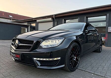 Mercedes-Benz CLS 63 AMG LIMO. KEYLESS/MASSAGE/TOP GEPFELGT