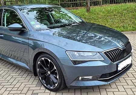 Skoda Superb 2.0 TDI 4x4 DSGStyle