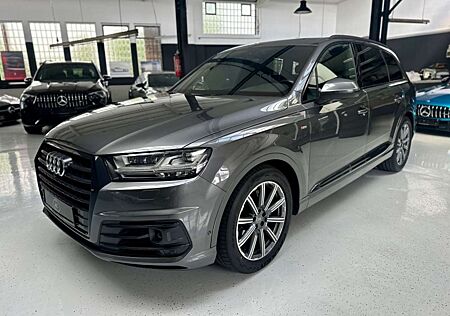 Audi Q7 / S line / AHK / BOSE