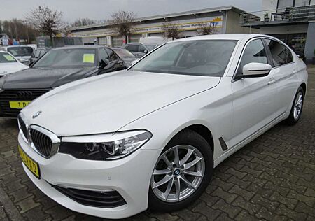 BMW 520 dA Lim. xDrive *LED*HK*AHK *GARANTIE