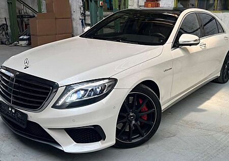 Mercedes-Benz S 63 AMG S63 AMG 4 MATIC L Magic Package