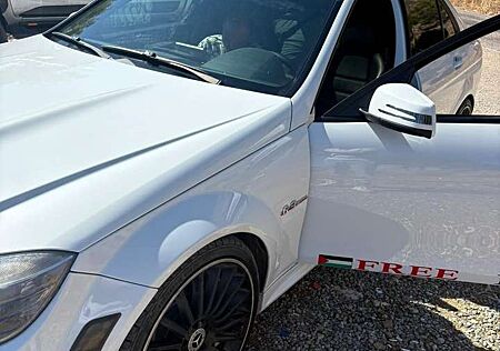 Mercedes-Benz C 63 AMG 7G-TRONIC