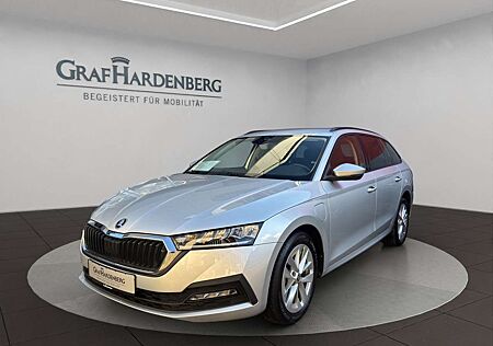 Skoda Octavia Combi Ambition iV Hybrid DSG Navi LED